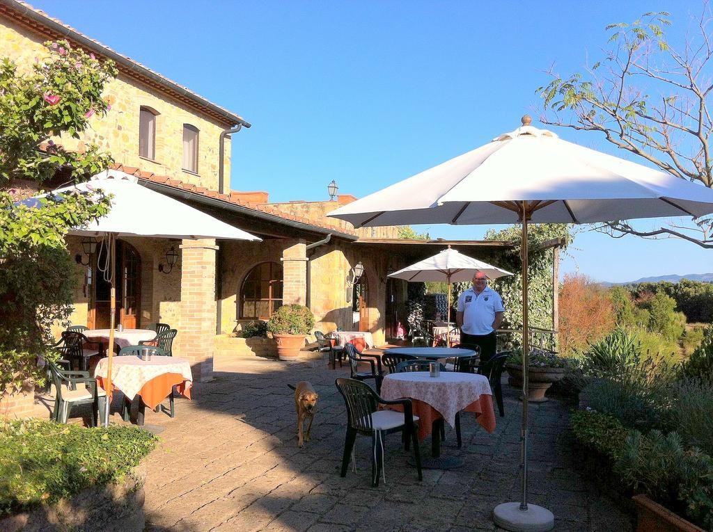 Le Valli Aparthotel Pomarance Exterior foto